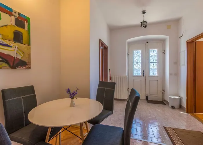 公寓 Heidy 德拉马利