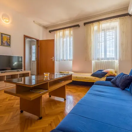 Apartment Heidy *